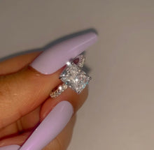 Load image into Gallery viewer, Lyla Ring