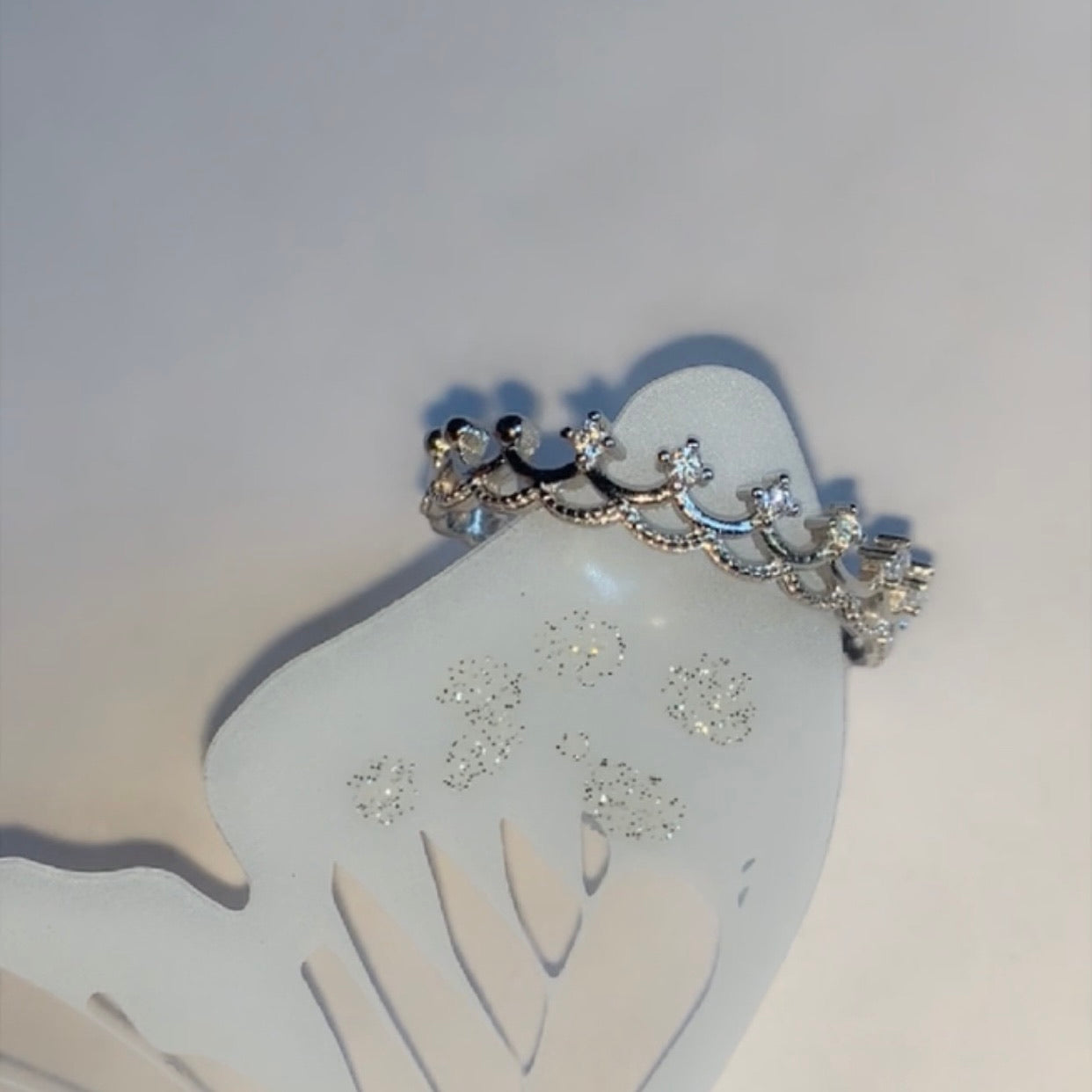 Tiara Ring ByAnmol