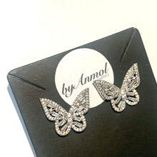 Load image into Gallery viewer, Fly My Way Earrings
